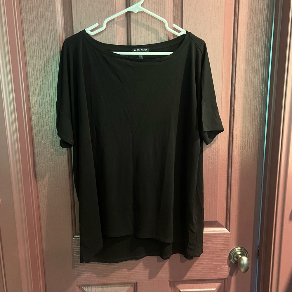 Eileen Fisher Elegant Black Short Sleeve Blouse